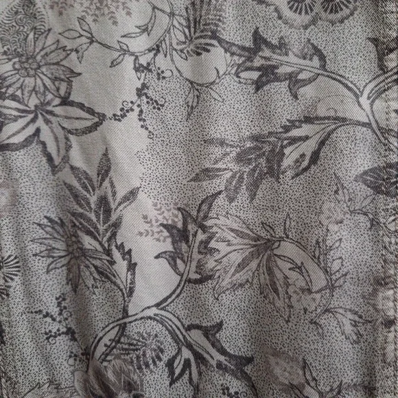 Knox Rose Cardigan Small Floral Gray Black Cover Topper Duster Lightweight Tie - Picture 6 of 8